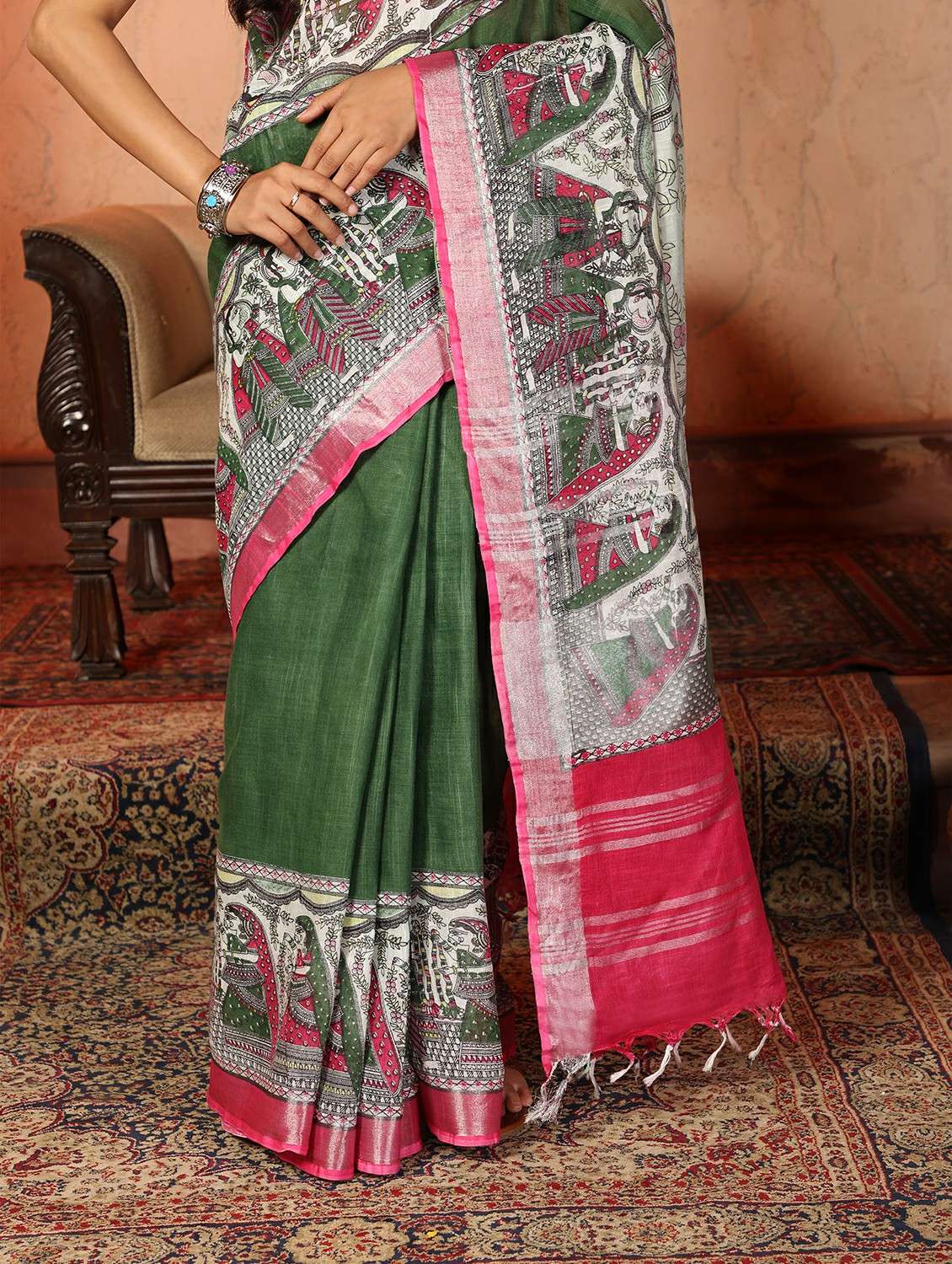 women solid with bordered saree with blouse - 22184327 -  Standard Image - 7