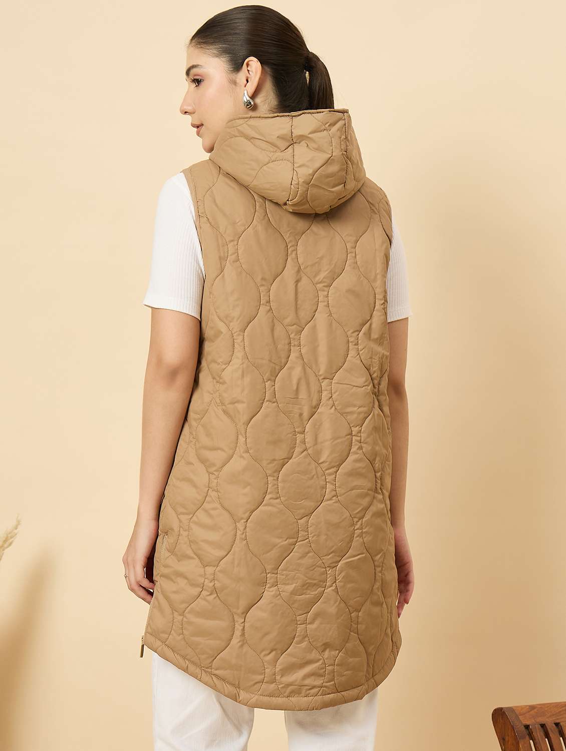 women solid sleeveless quilted long hooded jacket - 22184350 -  Standard Image - 2