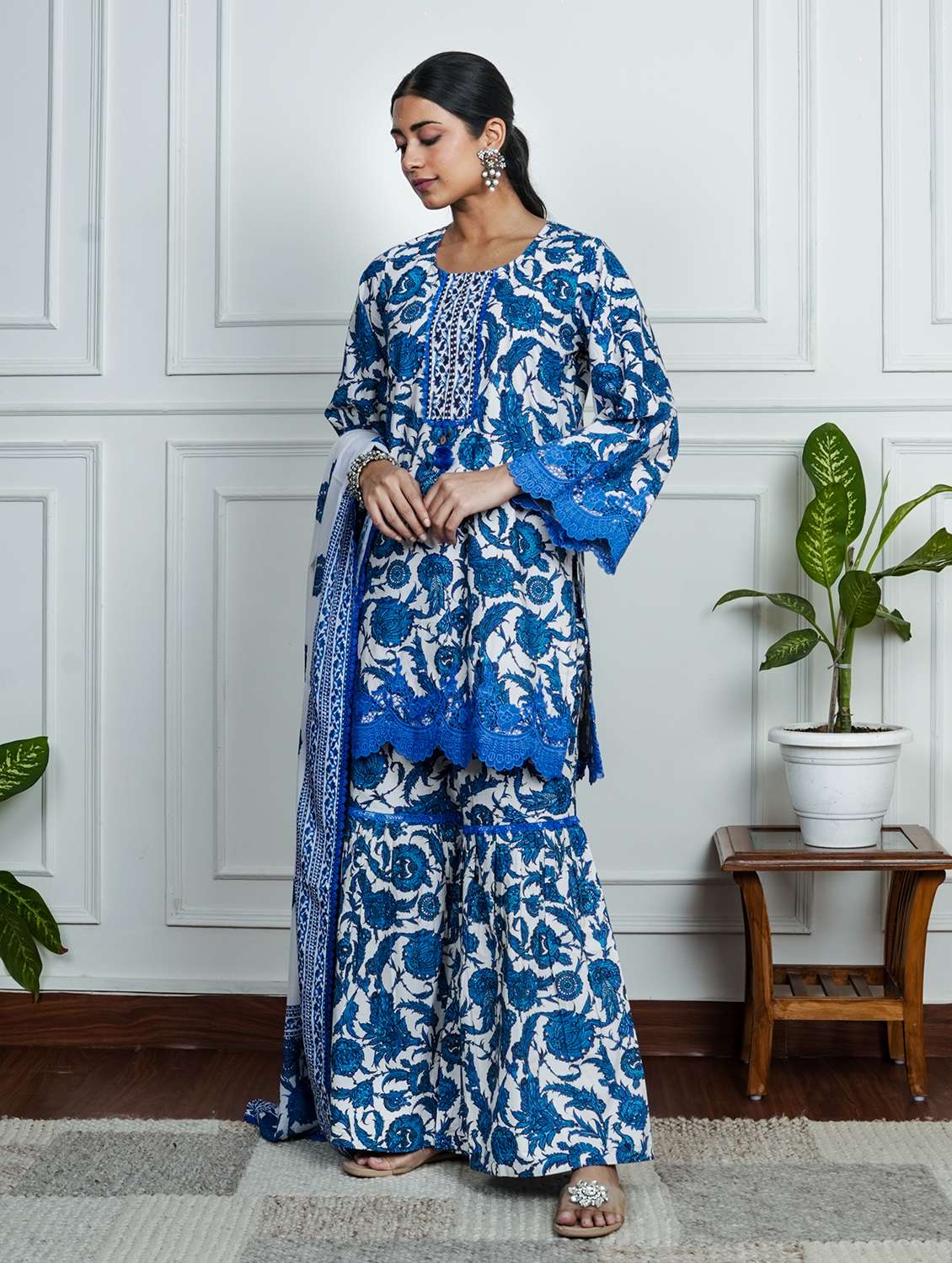 women floral long sleeve kurta sharara with dupatta set - 22185064 -  Standard Image - 2