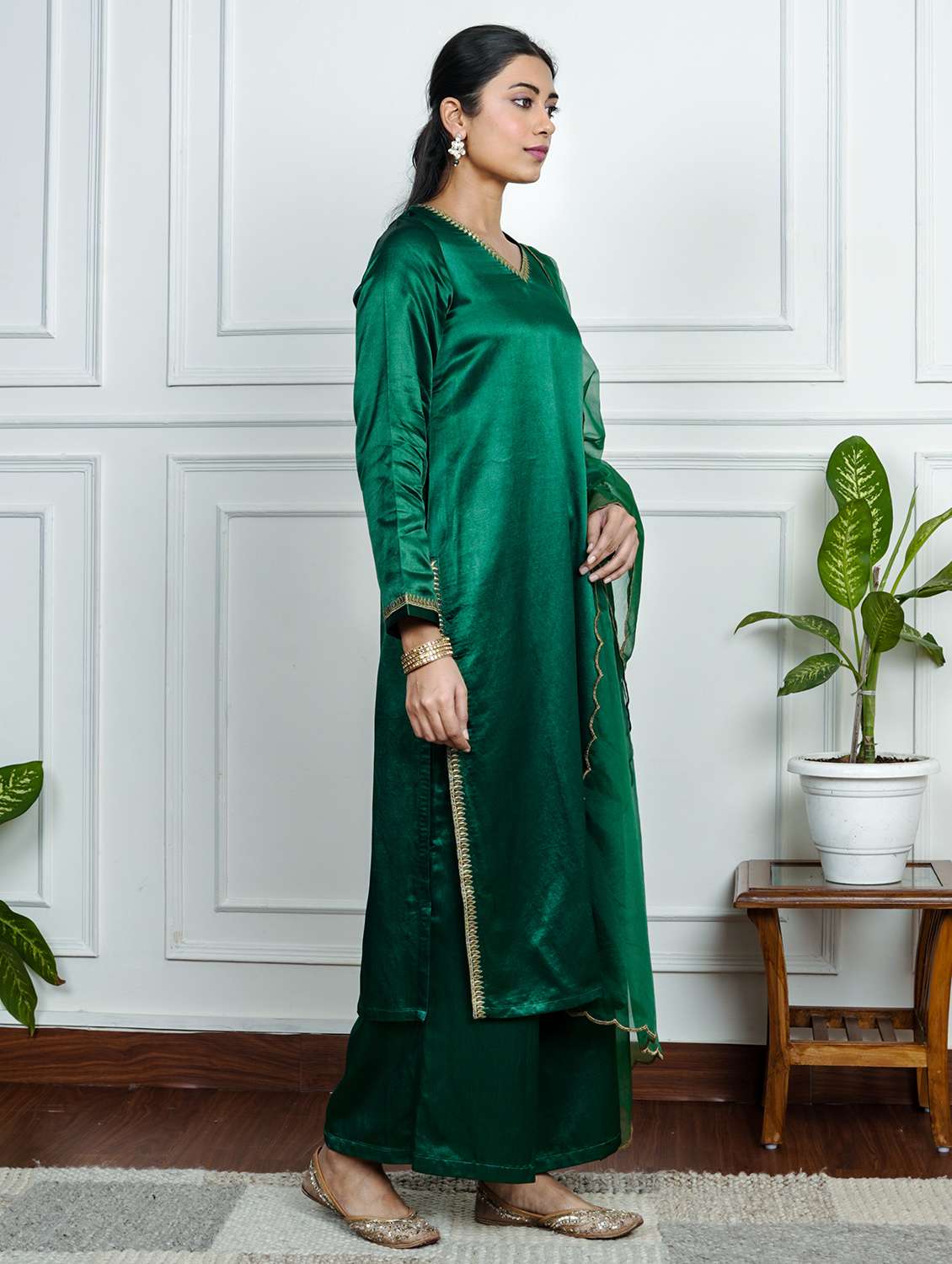 women solid with work long sleeve kurta pant with dupatta set - 22185065 -  Standard Image - 2