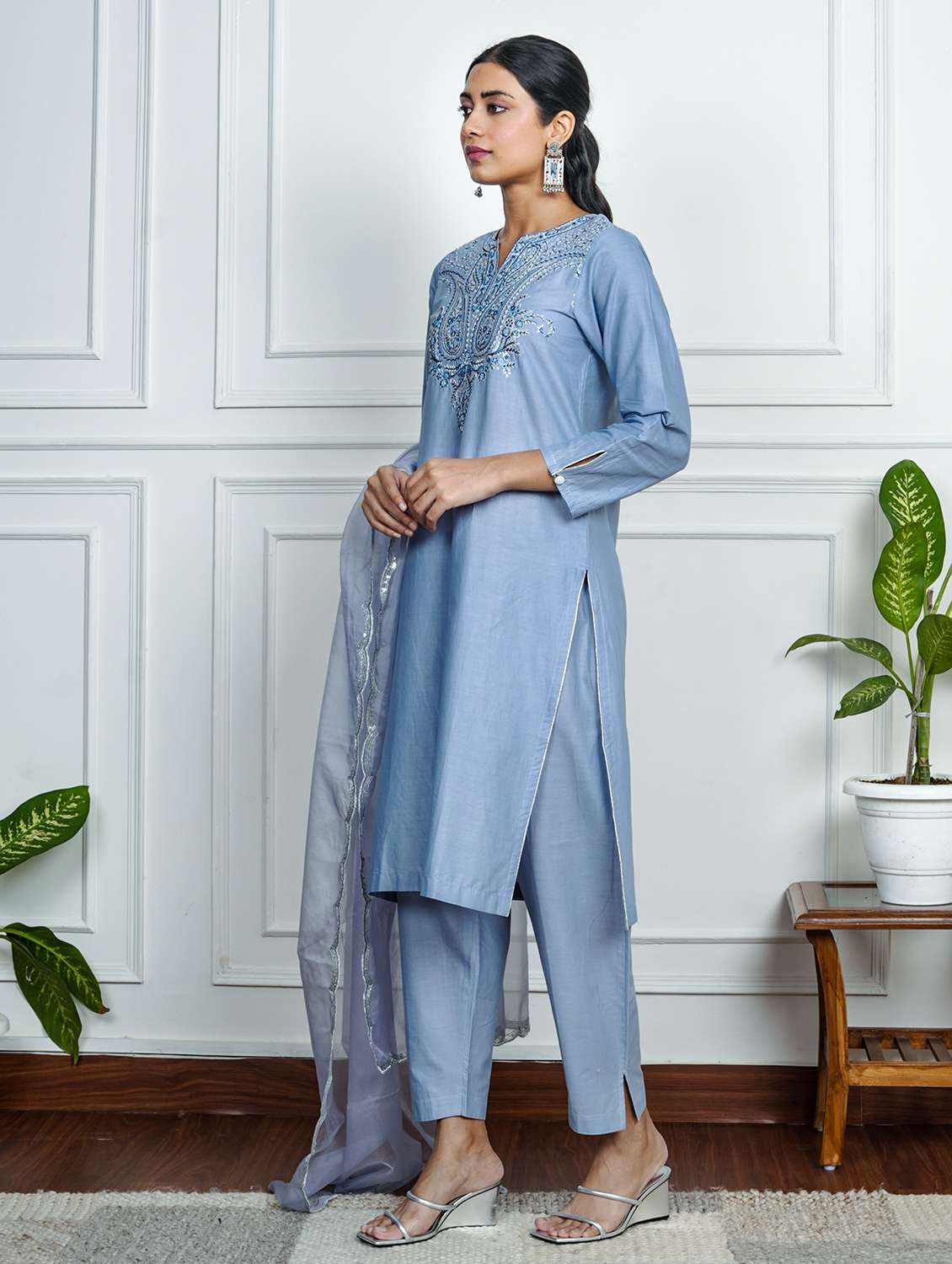 women solid with work long sleeve kurta pant with dupatta set - 22185071 -  Standard Image - 2