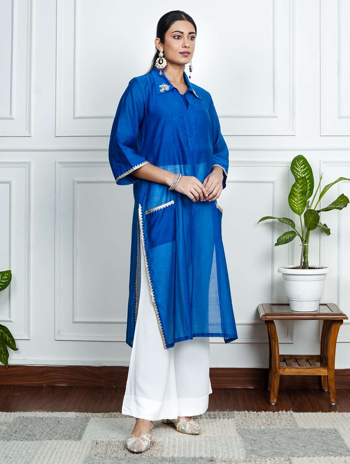 women solid three quarter sleeve straight kurta  - 22185075 -  Standard Image - 2