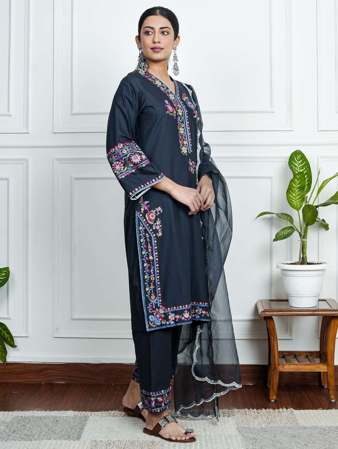 women solid with work long sleeve kurta pant with dupatta set - 22185080 -  Standard Image - 2