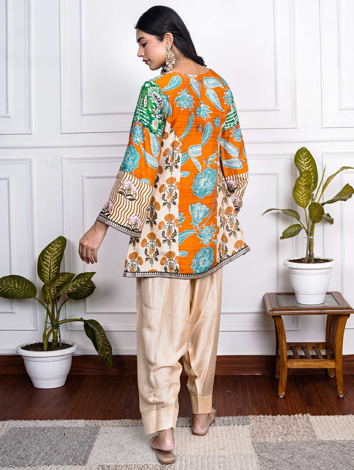 women printed long sleeve kurta salwar set - 22185090 -  Standard Image - 2