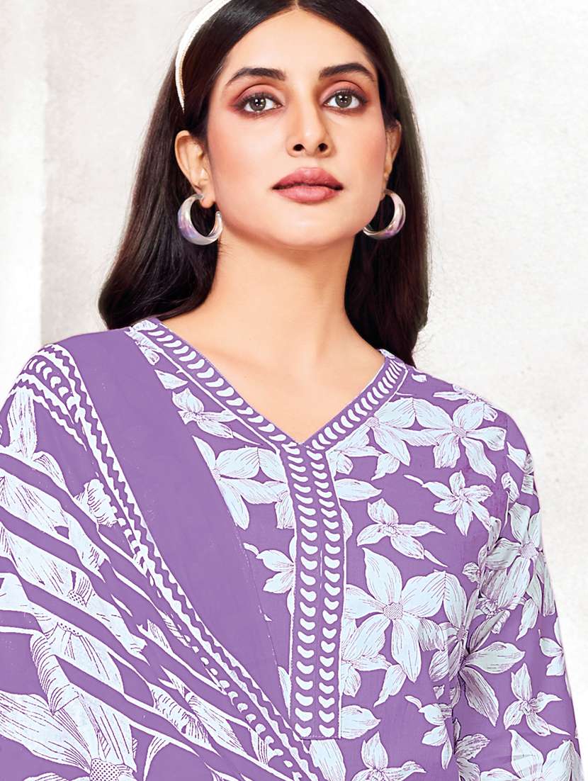 women floral printed three quarter sleeve kurta pant with dupatta set - 22185123 -  Standard Image - 2