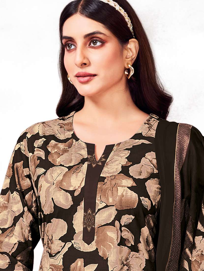women floral printed three quarter sleeve kurta pant with dupatta set - 22185124 -  Standard Image - 2
