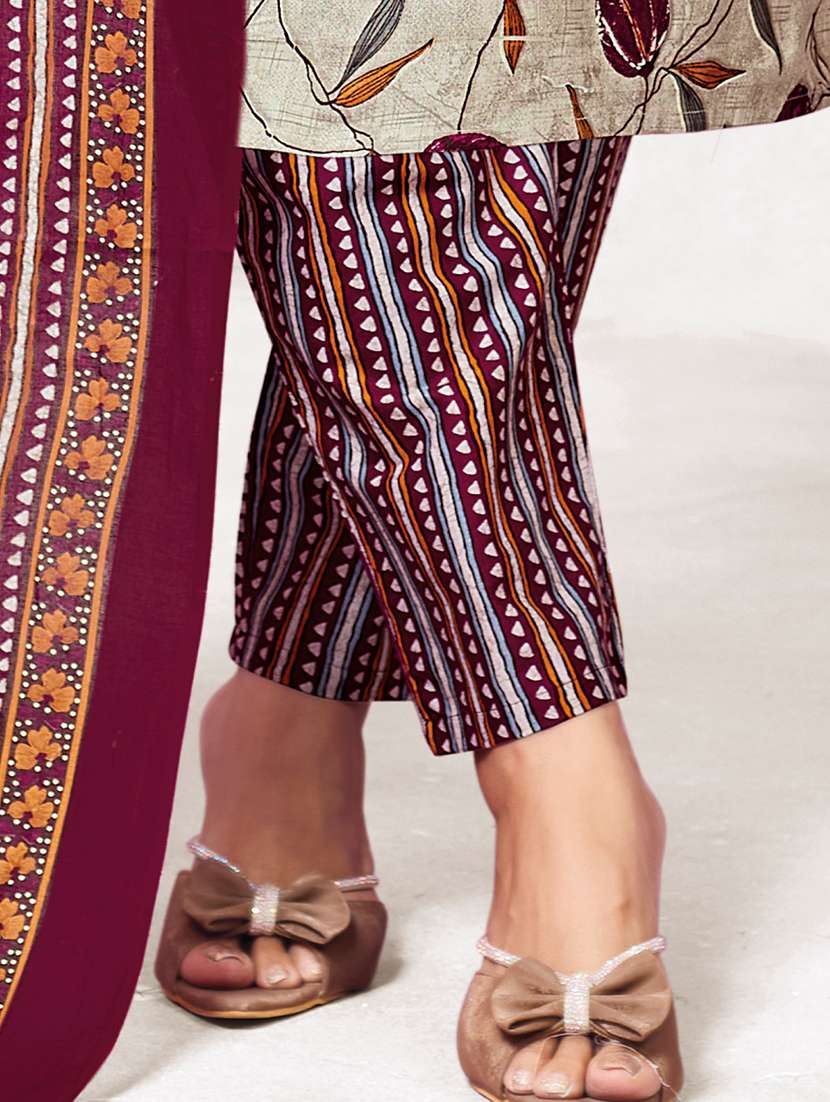 women printed three quarter sleeve kurta pant with dupatta set - 22185129 -  Standard Image - 2