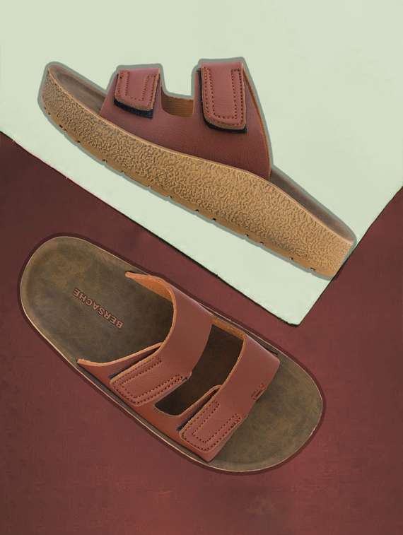 men solid toe seperator sandal