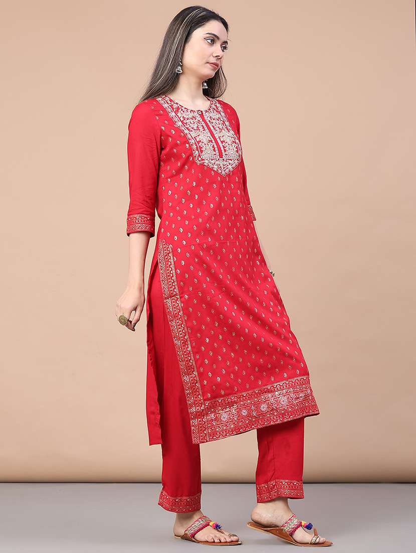women red kurta pant set - 22186857 -  Standard Image - 2
