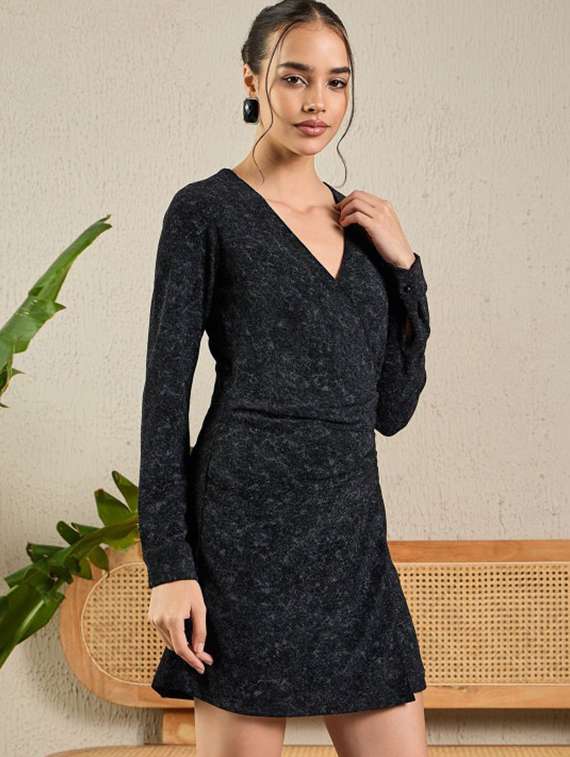 women solid long sleeve wrap dress - 22186925 -  Standard Image - 2