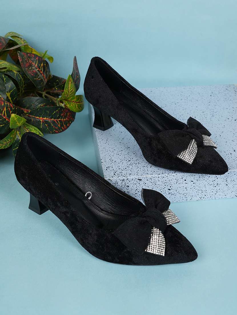 women slip on pump