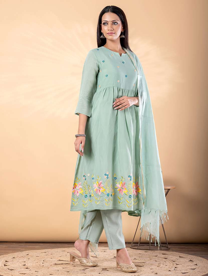 women solid with work three quarter sleeve kurta pant with dupatta set - 22187422 -  Standard Image - 2
