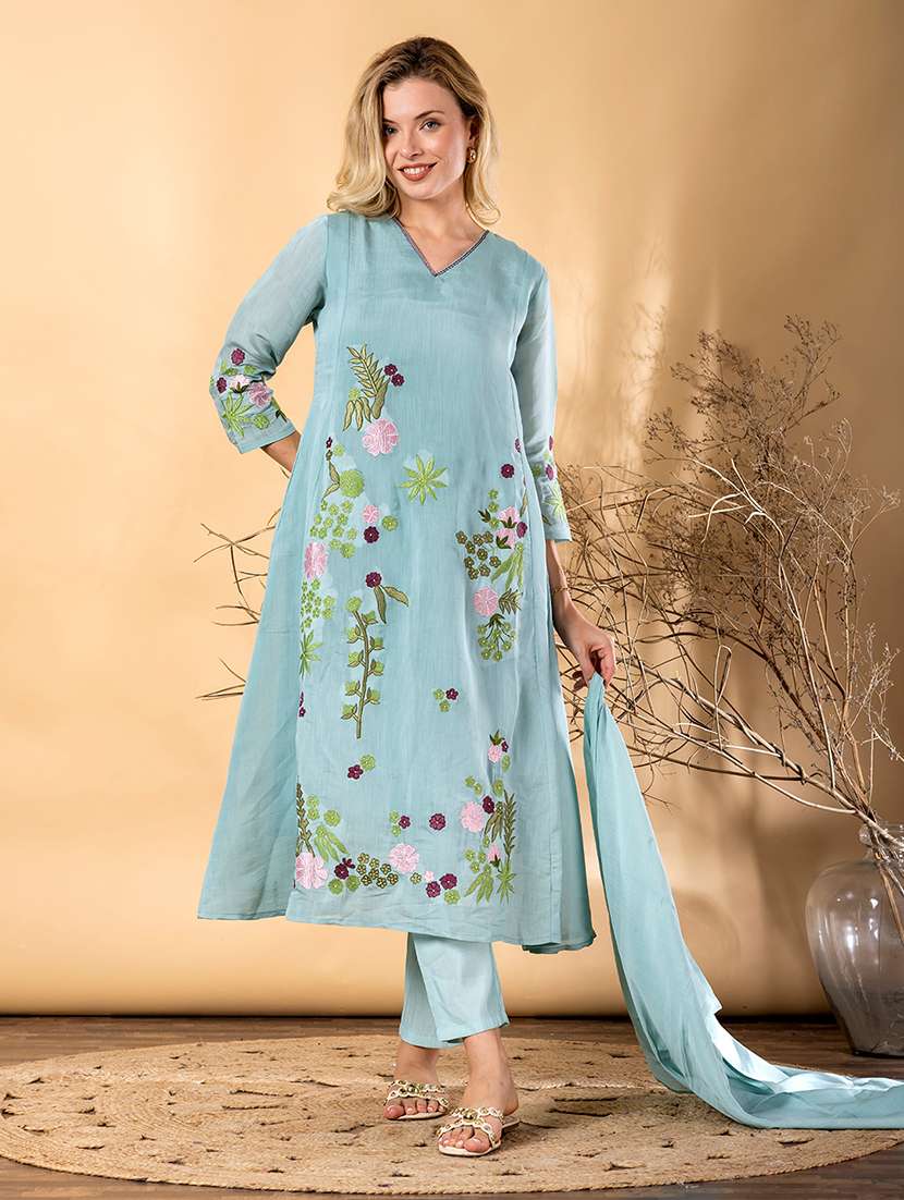 women solid with work three quarter sleeve kurta pant with dupatta set - 22187515 -  Standard Image - 2