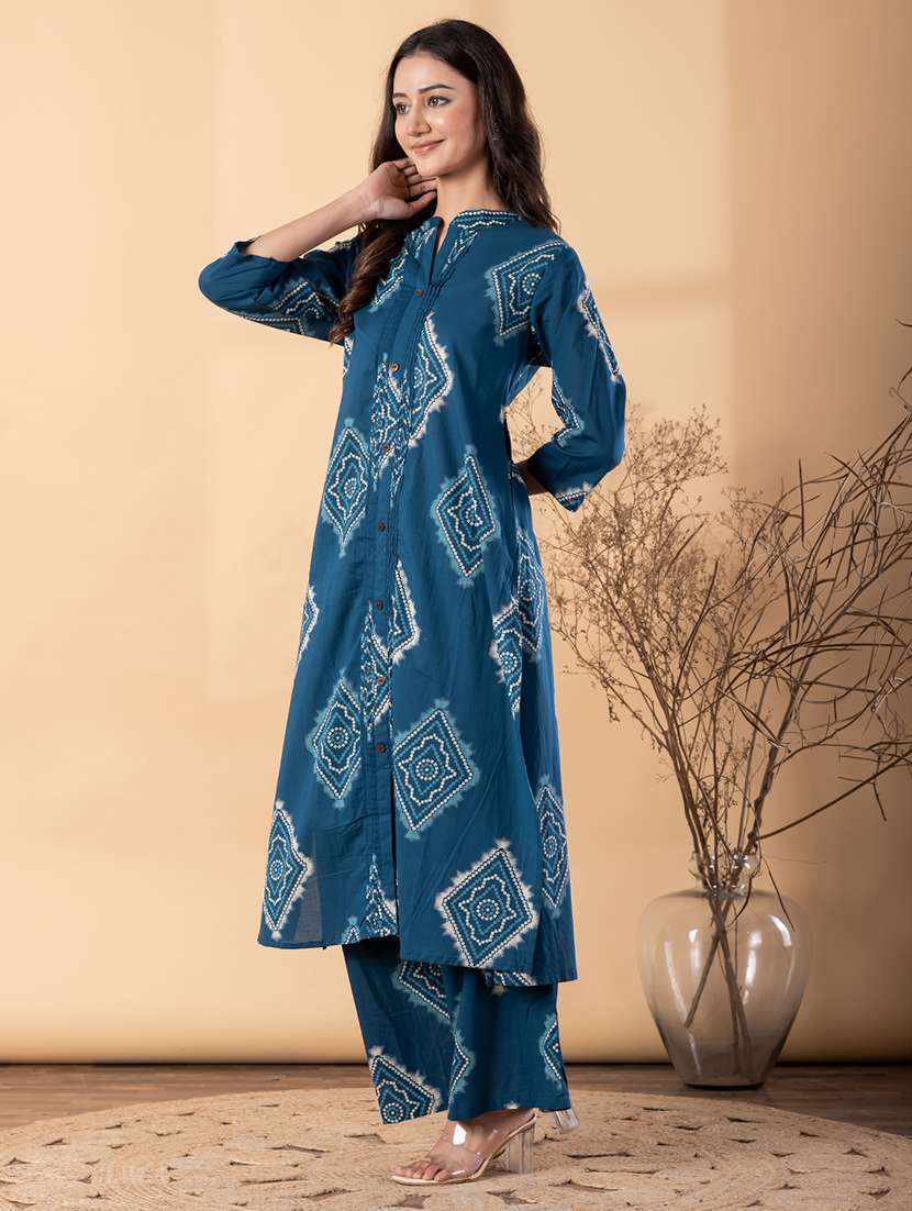 women bandhani printed three quarter sleeve kurta palazzo set - 22187545 -  Standard Image - 2