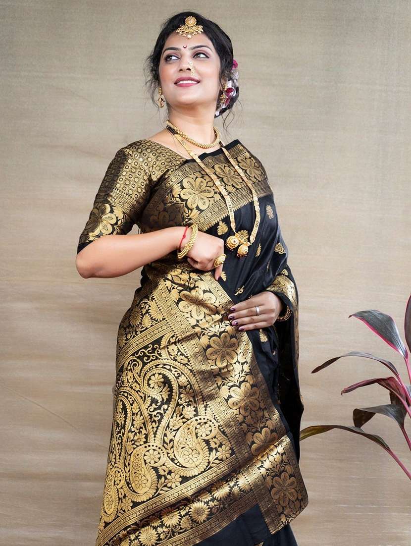 women self design kanjivaram saree with blouse - 22187583 -  Standard Image - 2