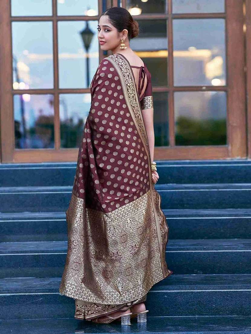 women self design kanjivaram saree with blouse - 22187589 -  Standard Image - 2