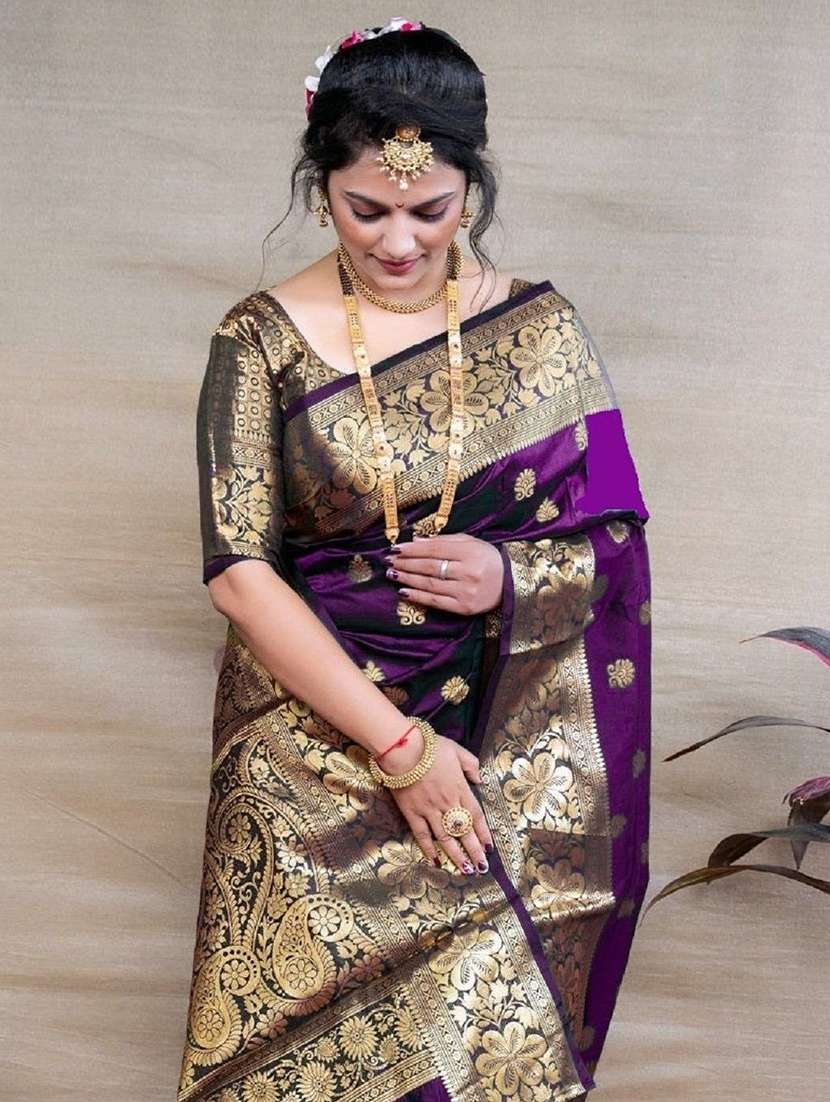 women self design kanjivaram saree with blouse - 22187600 -  Standard Image - 2