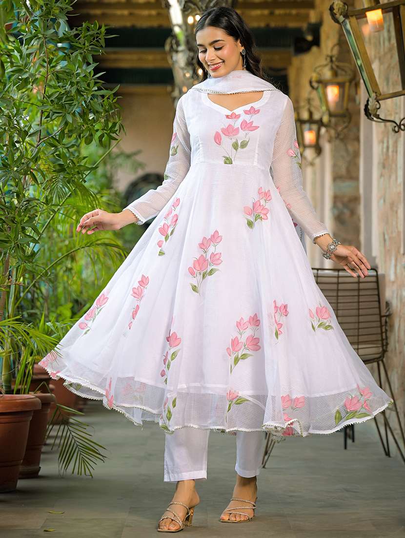 women floral long sleeve kurta pant with dupatta set - 22187661 -  Standard Image - 2