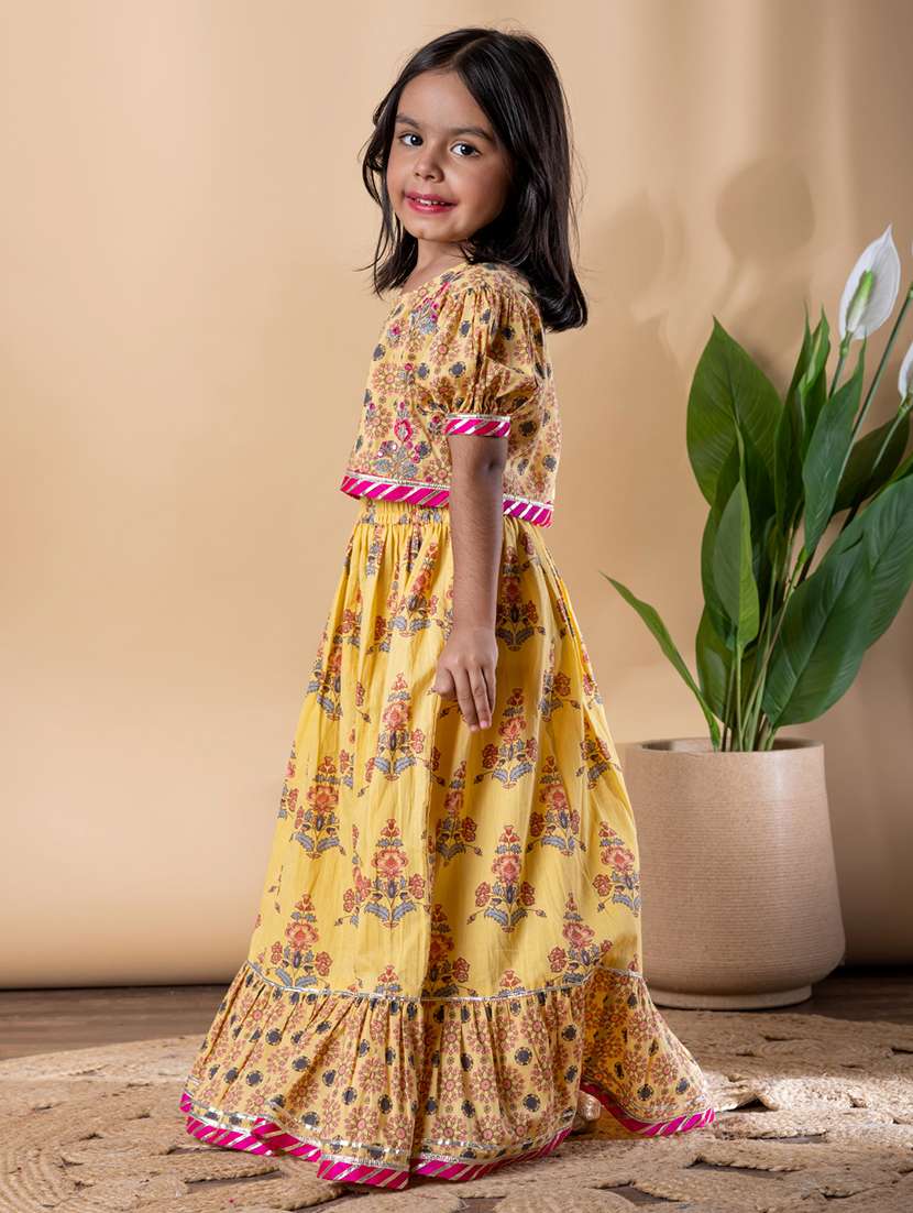 girls printed flared sleeve lehenga and choli set - 22187677 -  Standard Image - 2