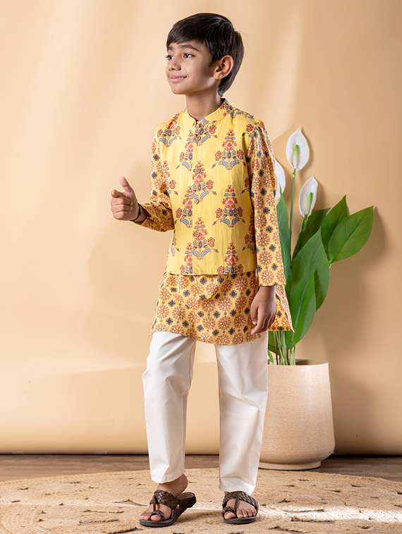 boys printed long sleeve kurta & pyjama set with jacket - 22187717 -  Standard Image - 2