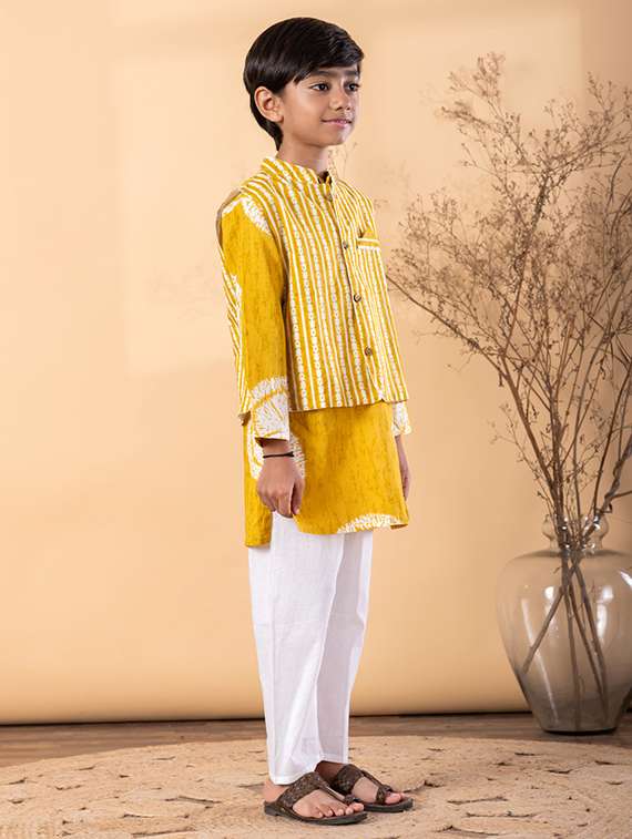boys printed long sleeve kurta & pyjama set with jacket - 22187718 -  Standard Image - 2