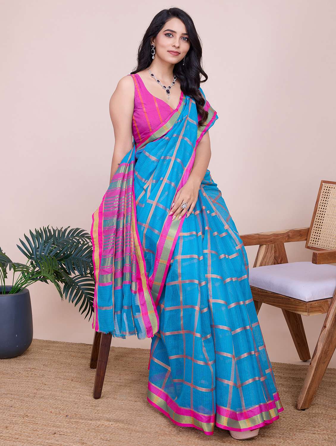 women checkered bordered saree with blouse - 22187805 -  Standard Image - 2