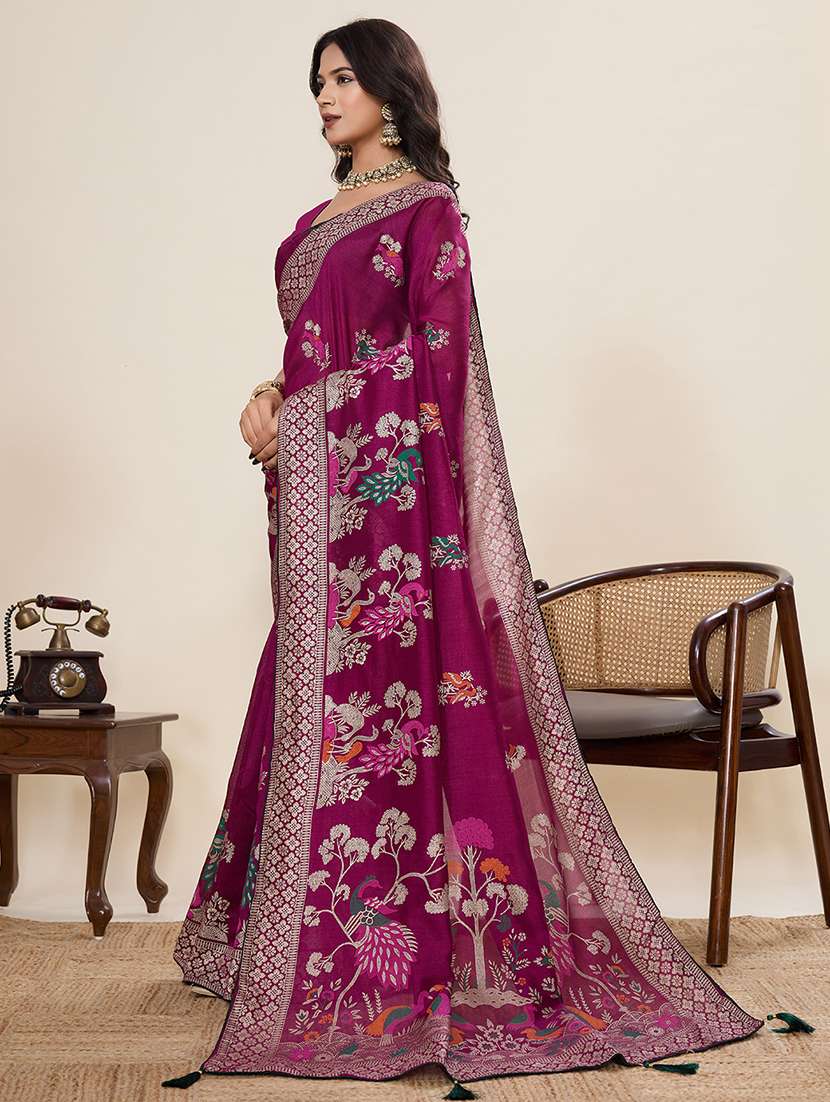 women printed casual wear saree with blouse - 22187833 -  Standard Image - 2