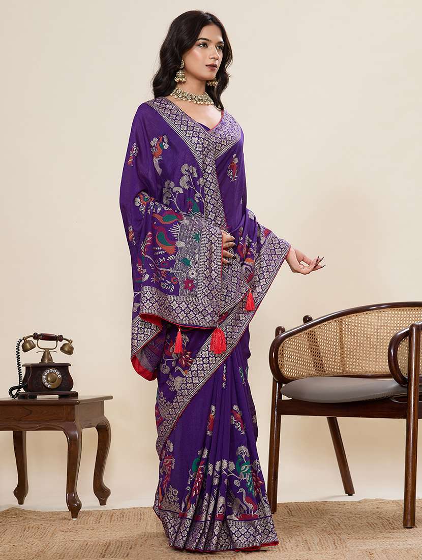 women printed casual wear saree with blouse - 22187836 -  Standard Image - 2