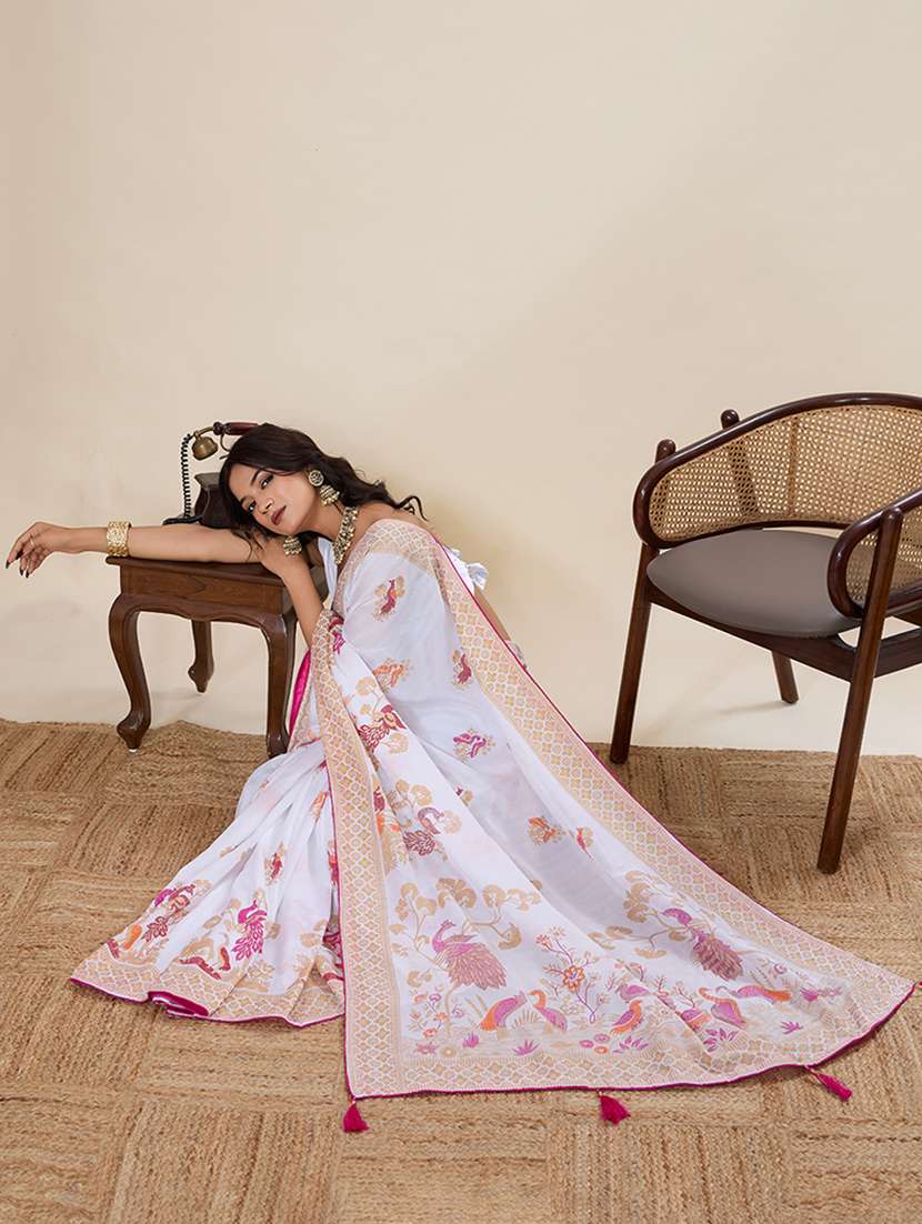 women printed casual wear saree with blouse - 22187837 -  Standard Image - 2