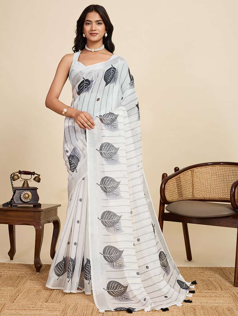 women printed casual wear saree with blouse