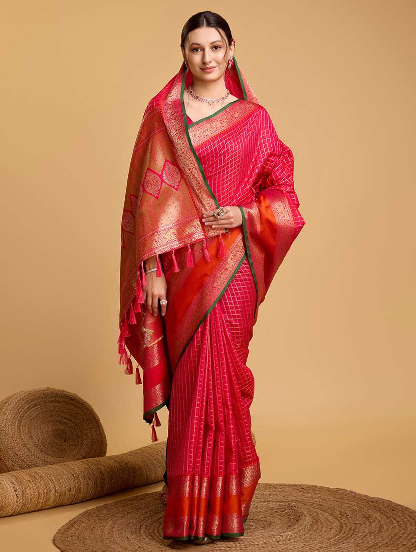 women checkered bordered saree with blouse - 22187855 -  Standard Image - 2