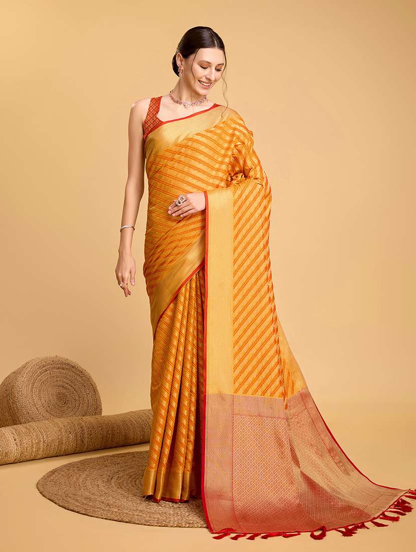 women self design patola saree with blouse