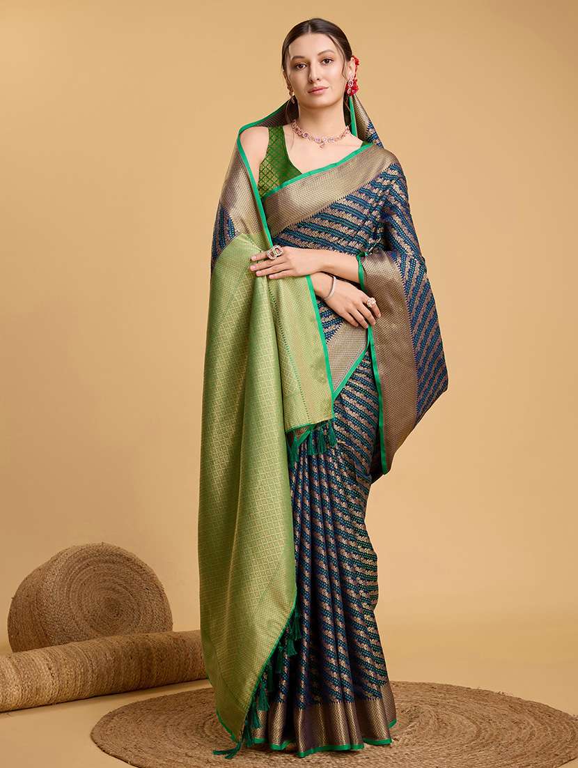 women self design patola saree with blouse - 22187865 -  Standard Image - 2