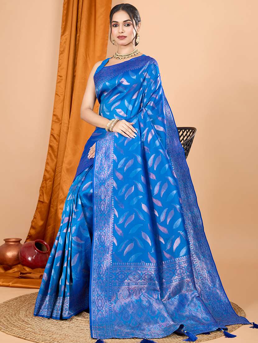 women self design bordered saree with blouse - 22187875 -  Standard Image - 2