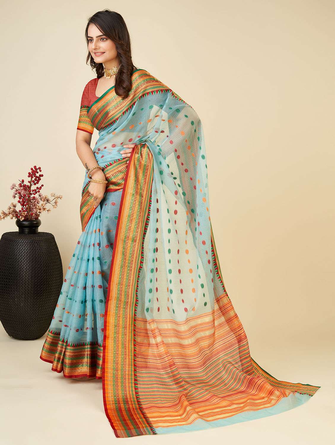 women self design bordered saree with blouse - 22187884 -  Standard Image - 2