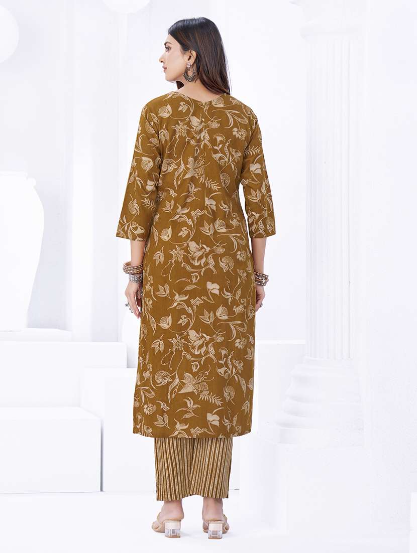 women floral printed three quarter sleeve kurta pant with dupatta set - 22203057 -  Standard Image - 2