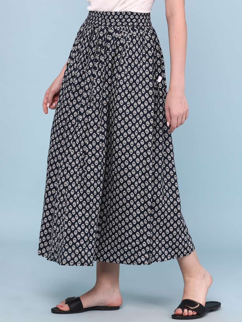 women printed mid rise flared skirt - 22217482 -  Standard Image - 2