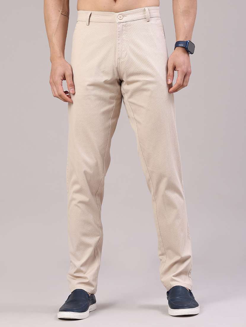 men solid mid rise chinos casual trouser