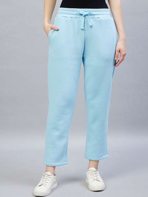 women solid mid rise track pant