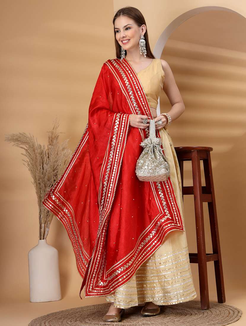 women solid with work gota work dupatta