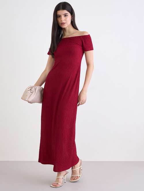 women solid off shoulder sheath dress - 22219917 -  Standard Image - 0
