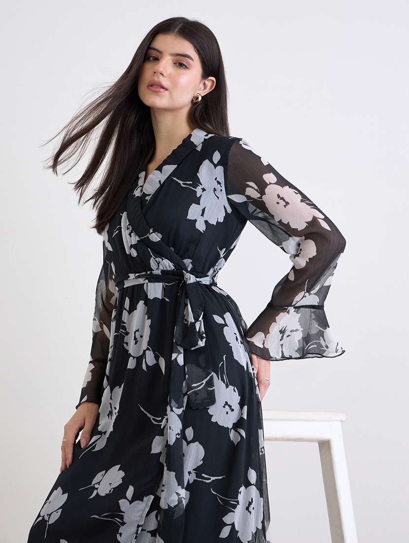 women floral print bell sleeve wrap dress - 22220036 -  Standard Image - 2