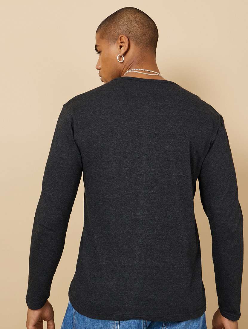 men solid long sleeve regular fit t-shirt - 22220066 -  Standard Image - 2