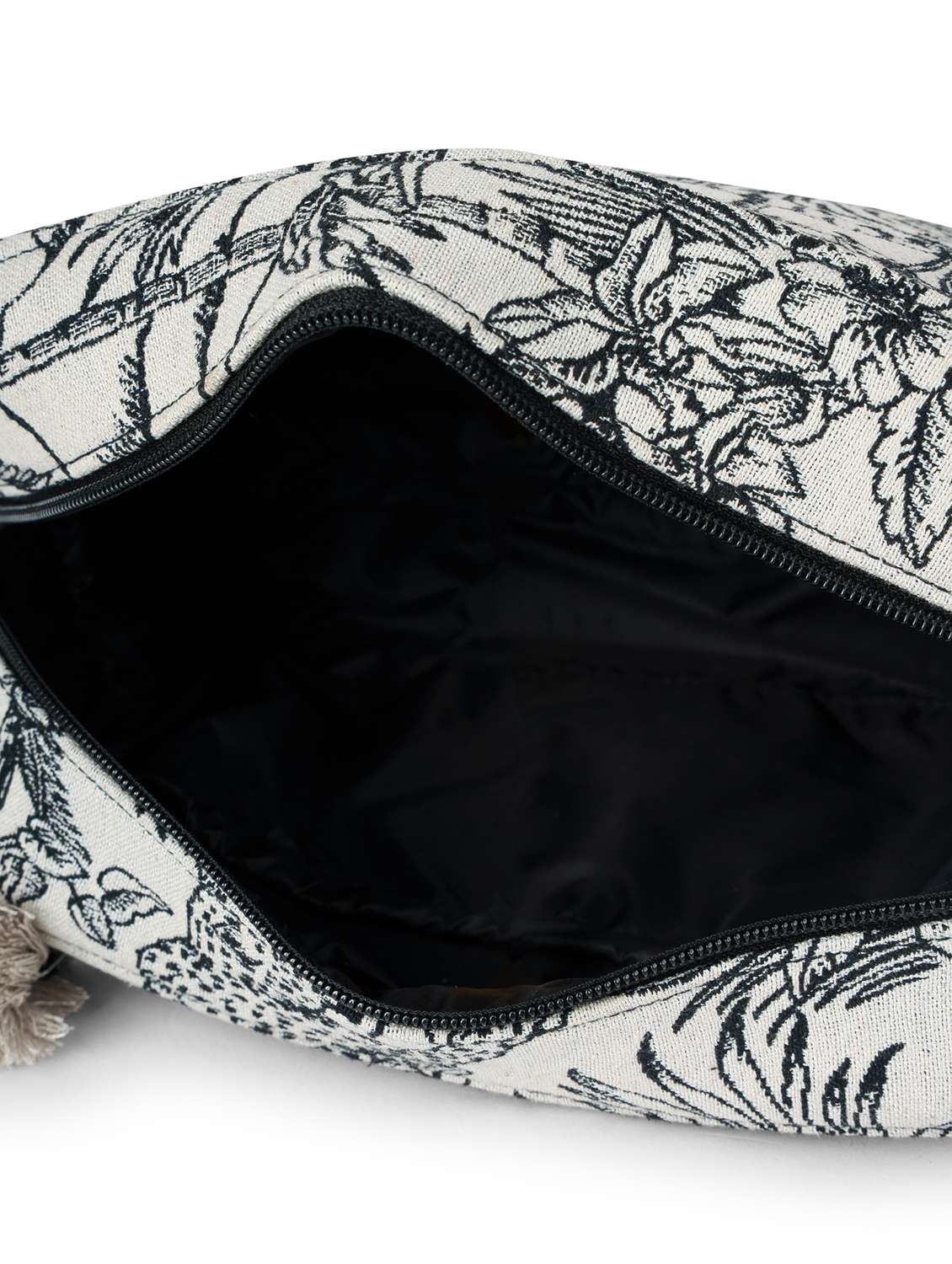  women canvas travel accessory bag - 22220095 -  Standard Image - 2