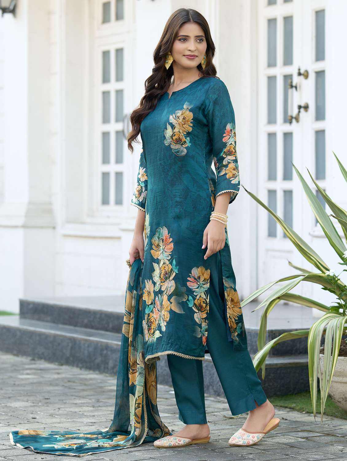 women floral printed three quarter sleeve kurta pant with dupatta set - 22220182 -  Standard Image - 2