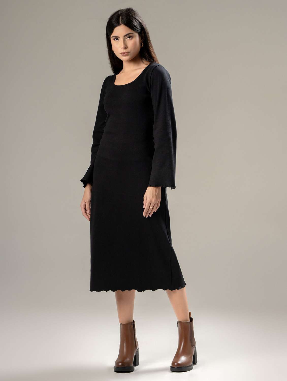 women solid bell sleeve bodycon dress - 22220200 -  Standard Image - 2