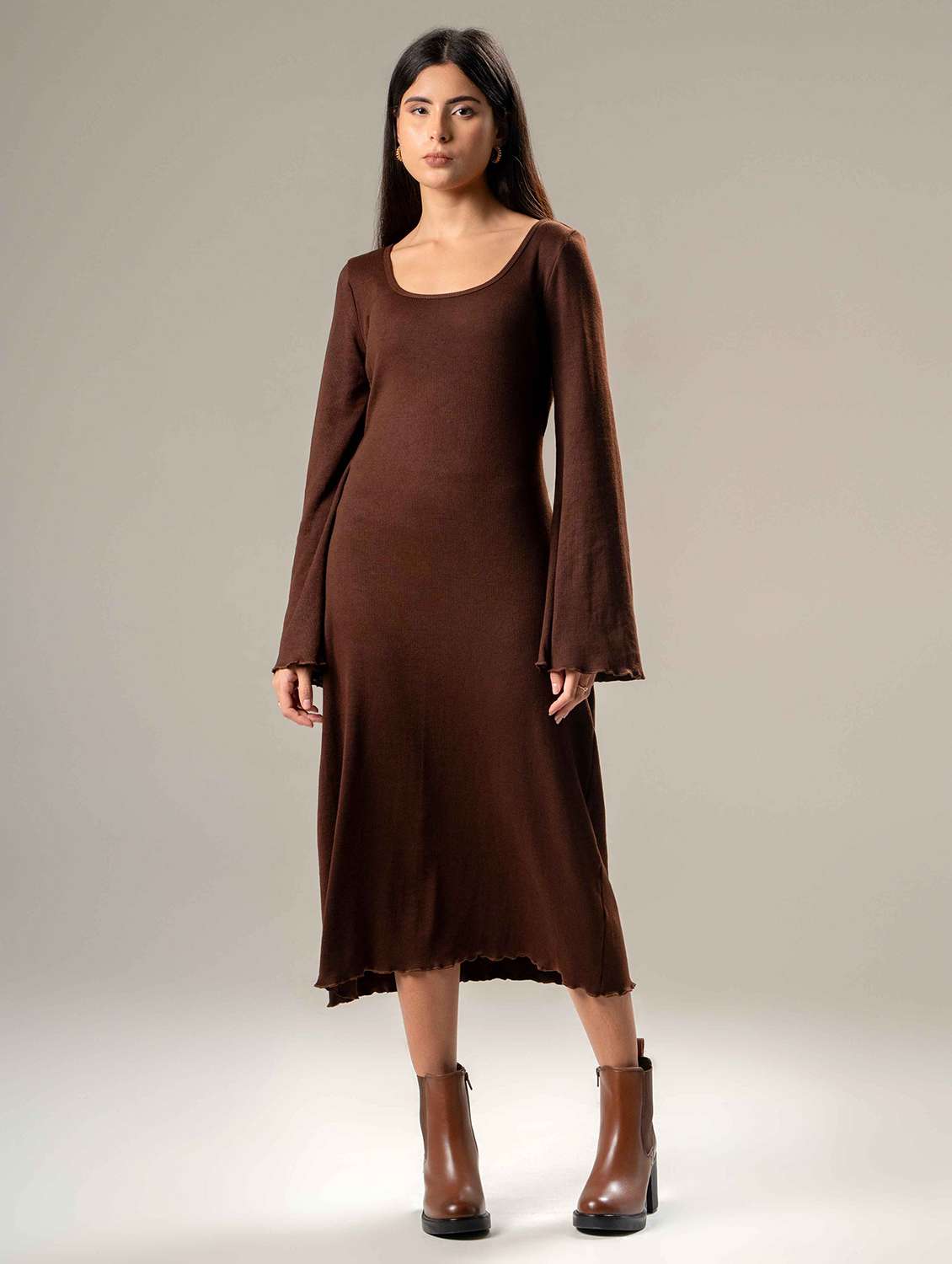 women solid bell sleeve a-line dress
