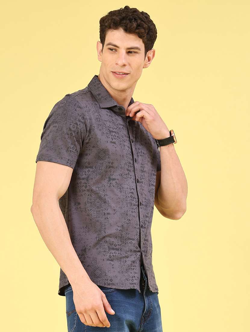 men printed short sleeve slim fit casual shirt - 22223165 -  Standard Image - 2