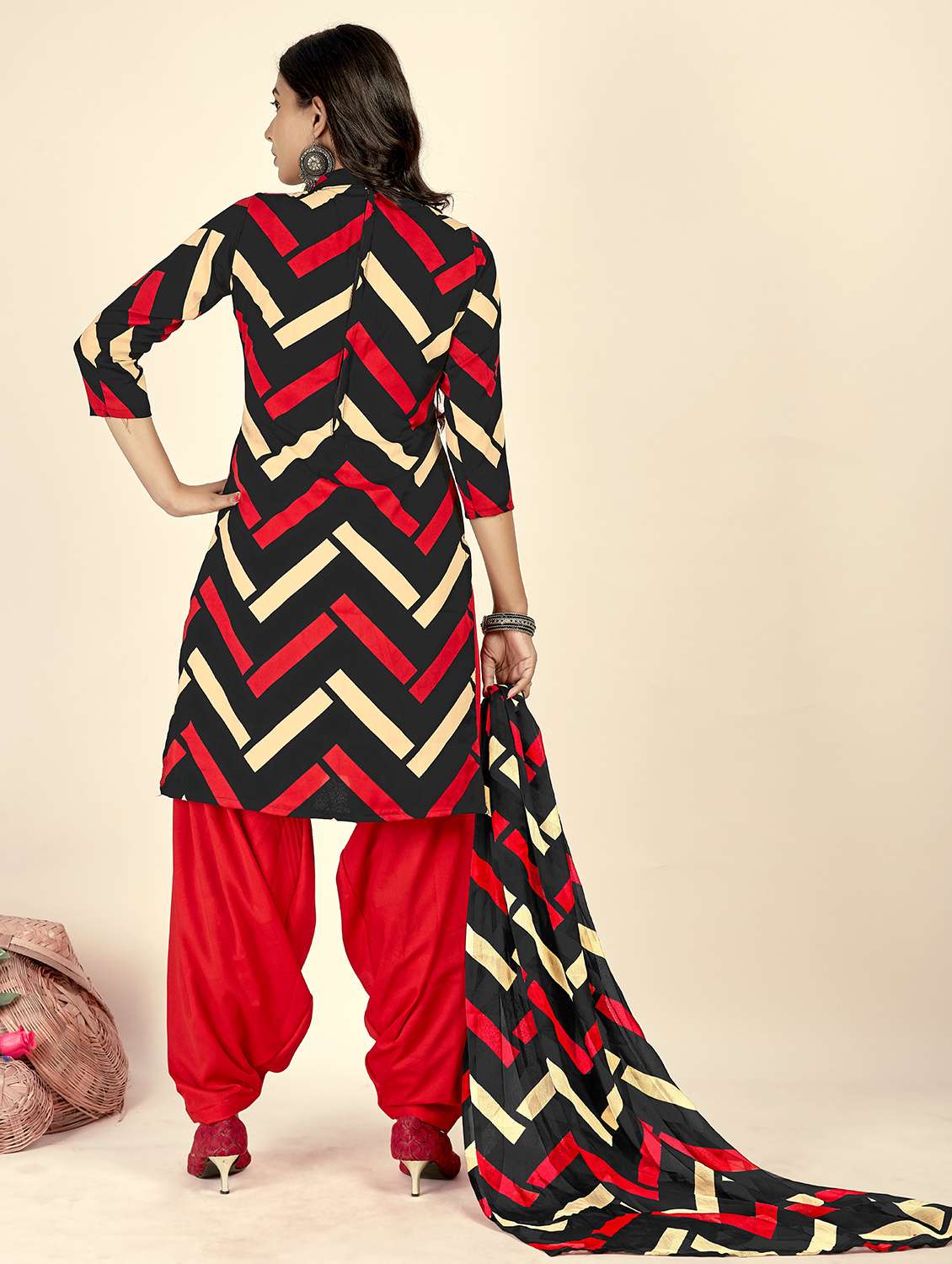 women geometric unstitched salwar suit set - 22223518 -  Standard Image - 2