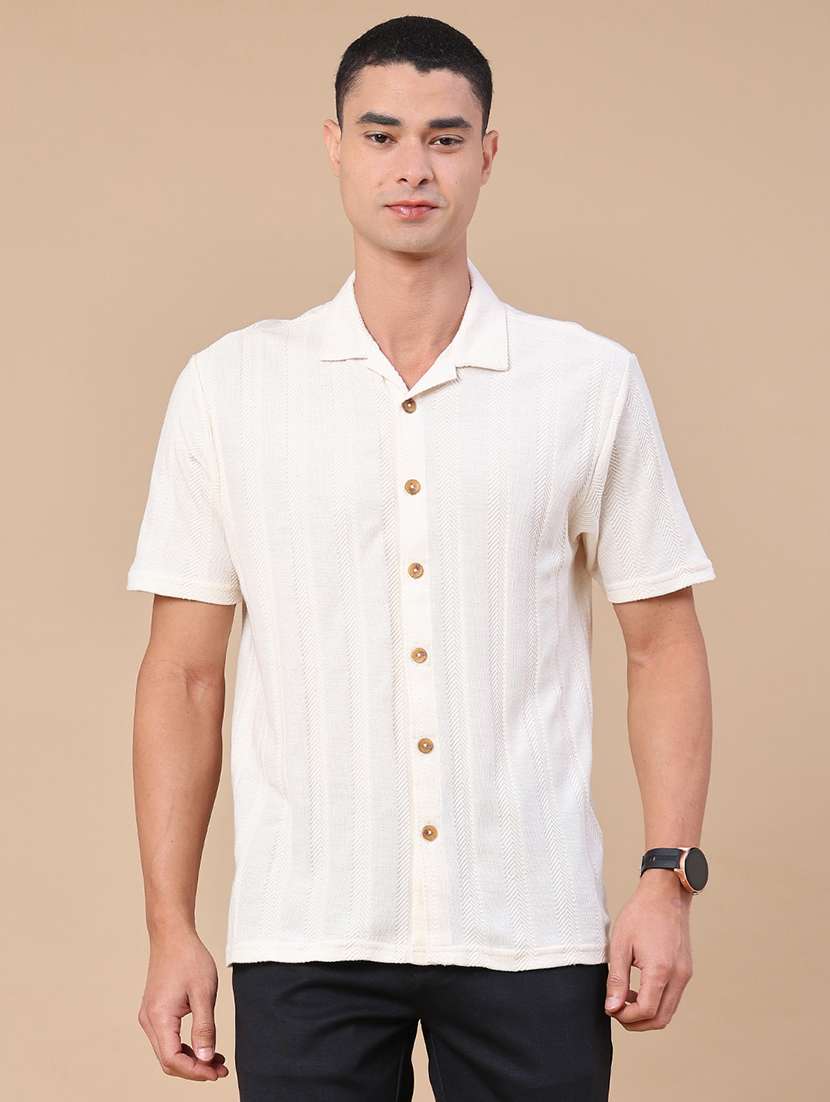 men self design short sleeves regular shirt - 22224129 -  Standard Image - 2